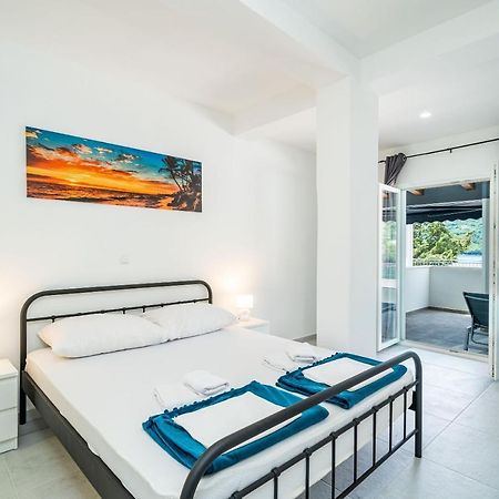 Hidden Gem Apartment Molunat Exterior photo