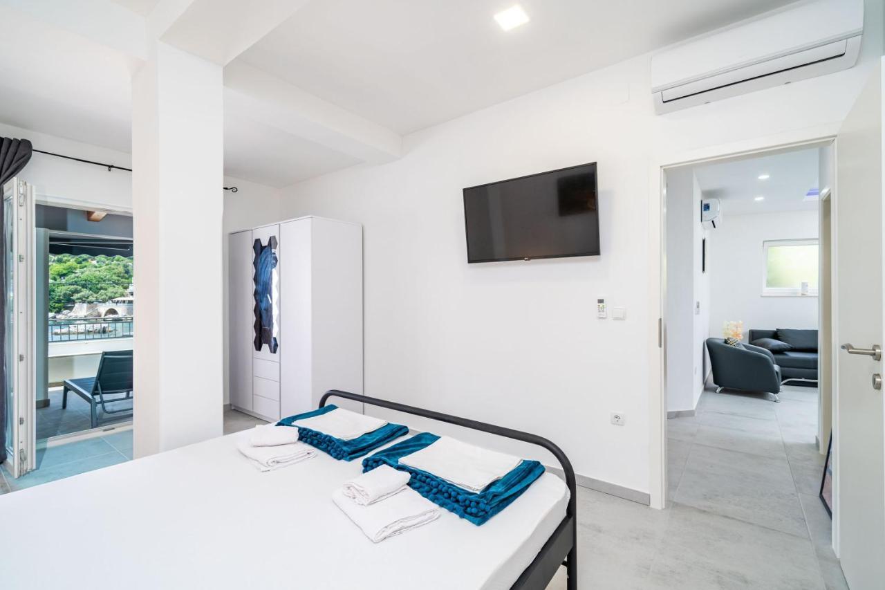 Hidden Gem Apartment Molunat Exterior photo